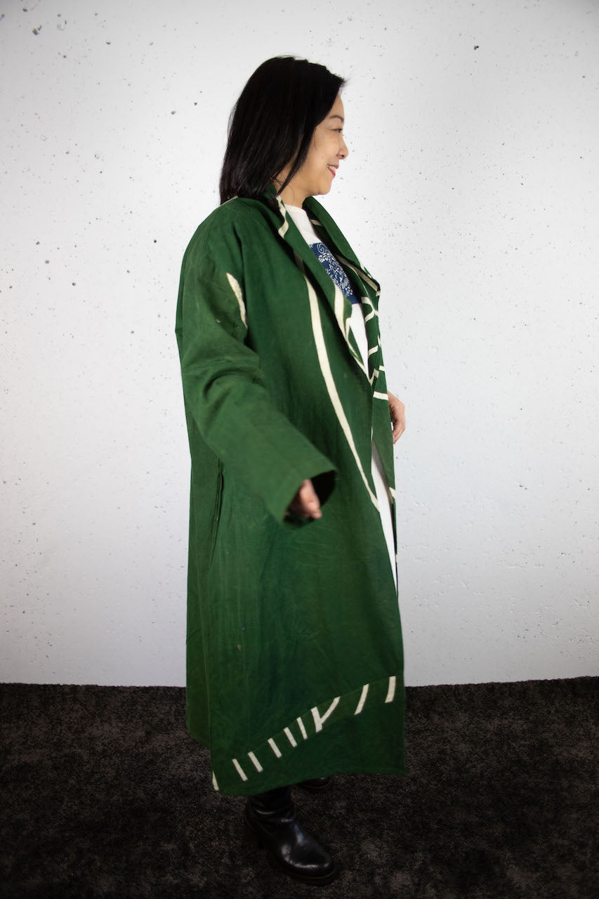 Thin coat made from a large FROSHIKI