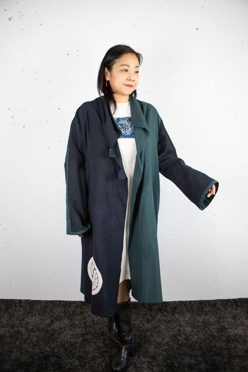 Summer Coat with buttons and pockets
