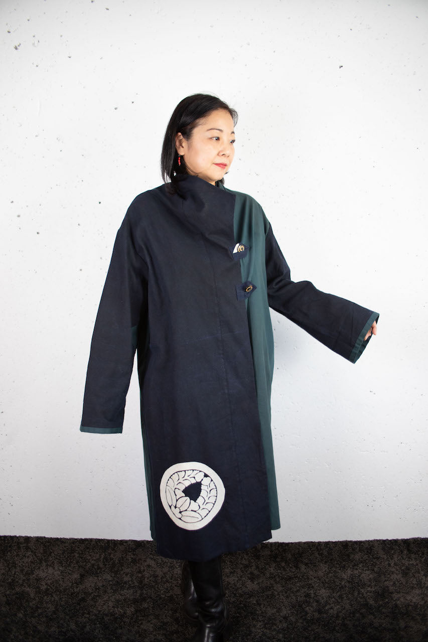Summer Coat with buttons and pockets