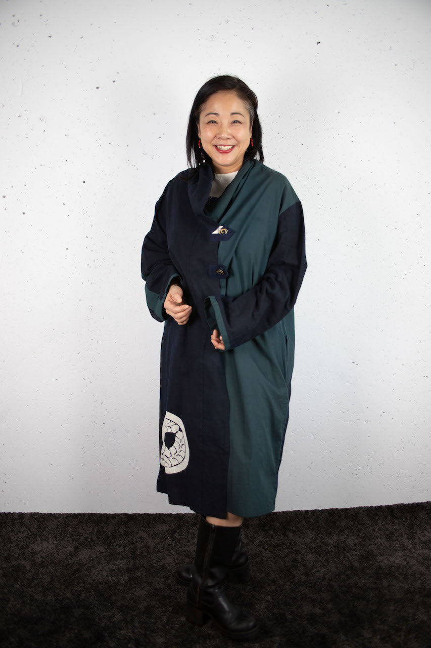 Summer Coat with buttons and pockets