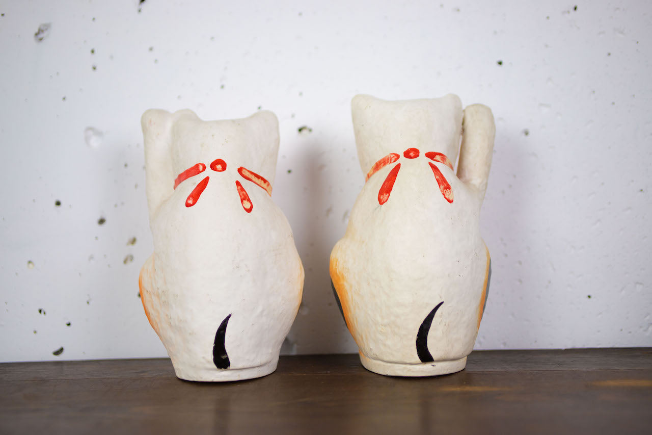 papier-mache maneki cat,Left hand