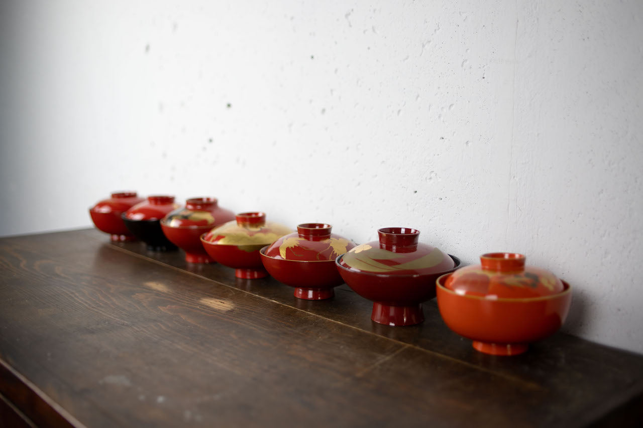 red Lacquered bowl pine tree design