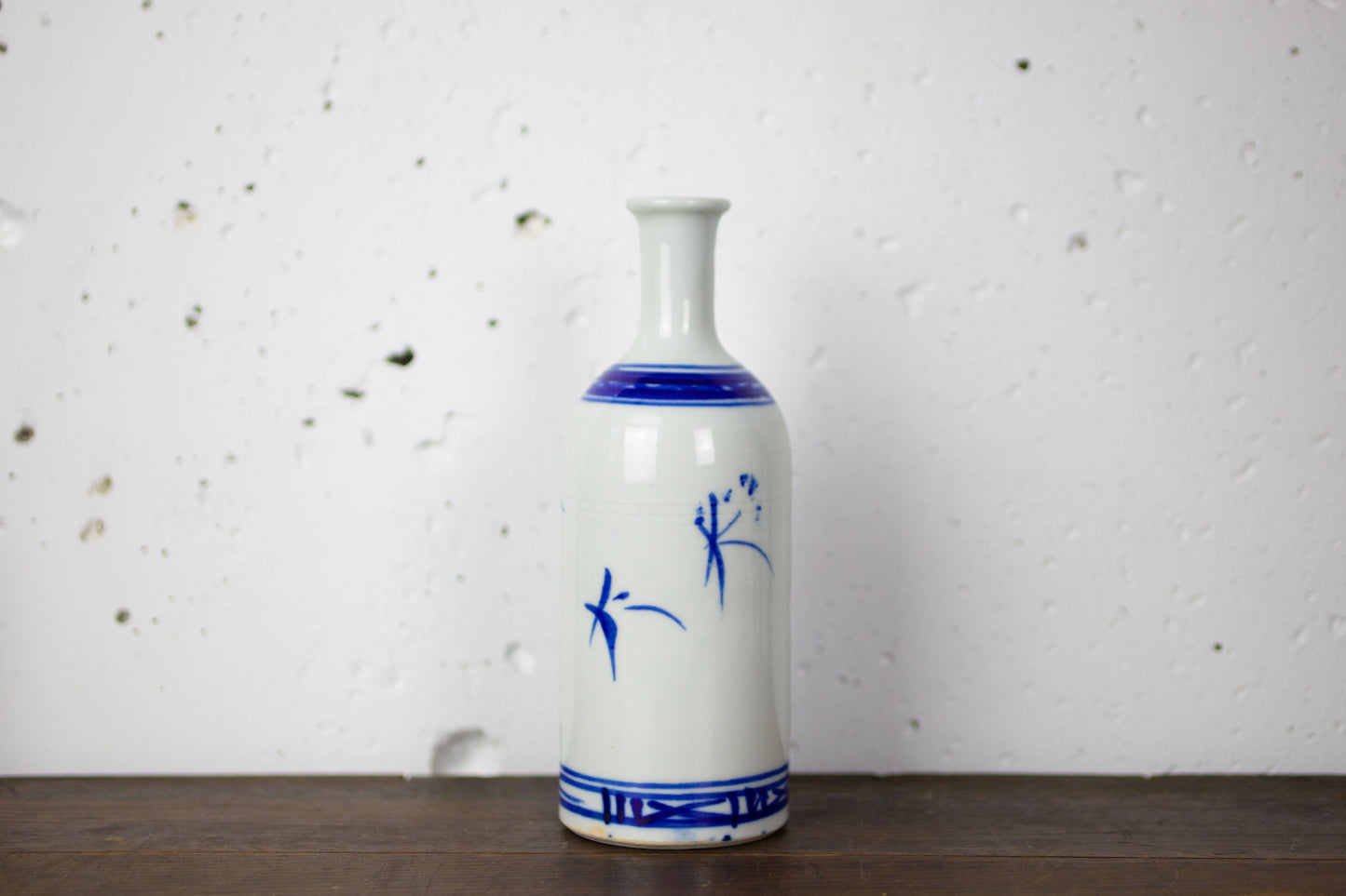 Old Imari large sake bottle No 1
