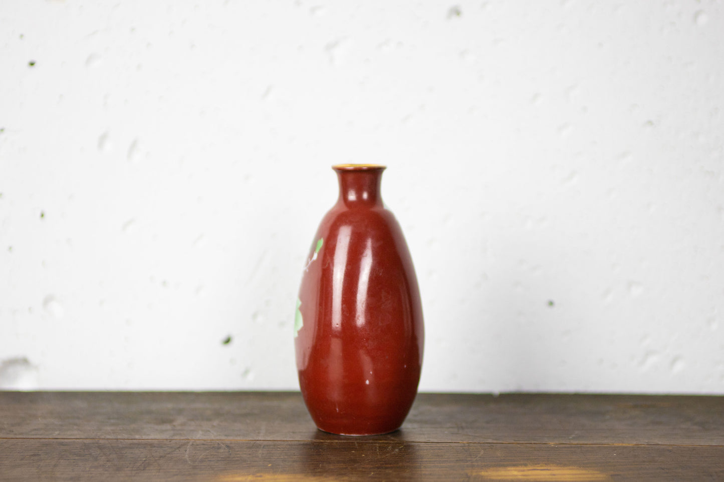 Large floral pattern sake bottle