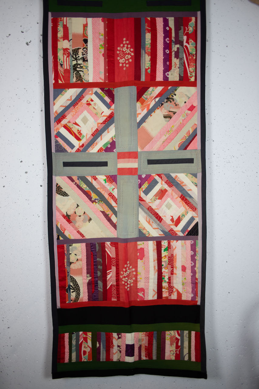 All hand-stitched tapestries made from old clothing(KIMONO)