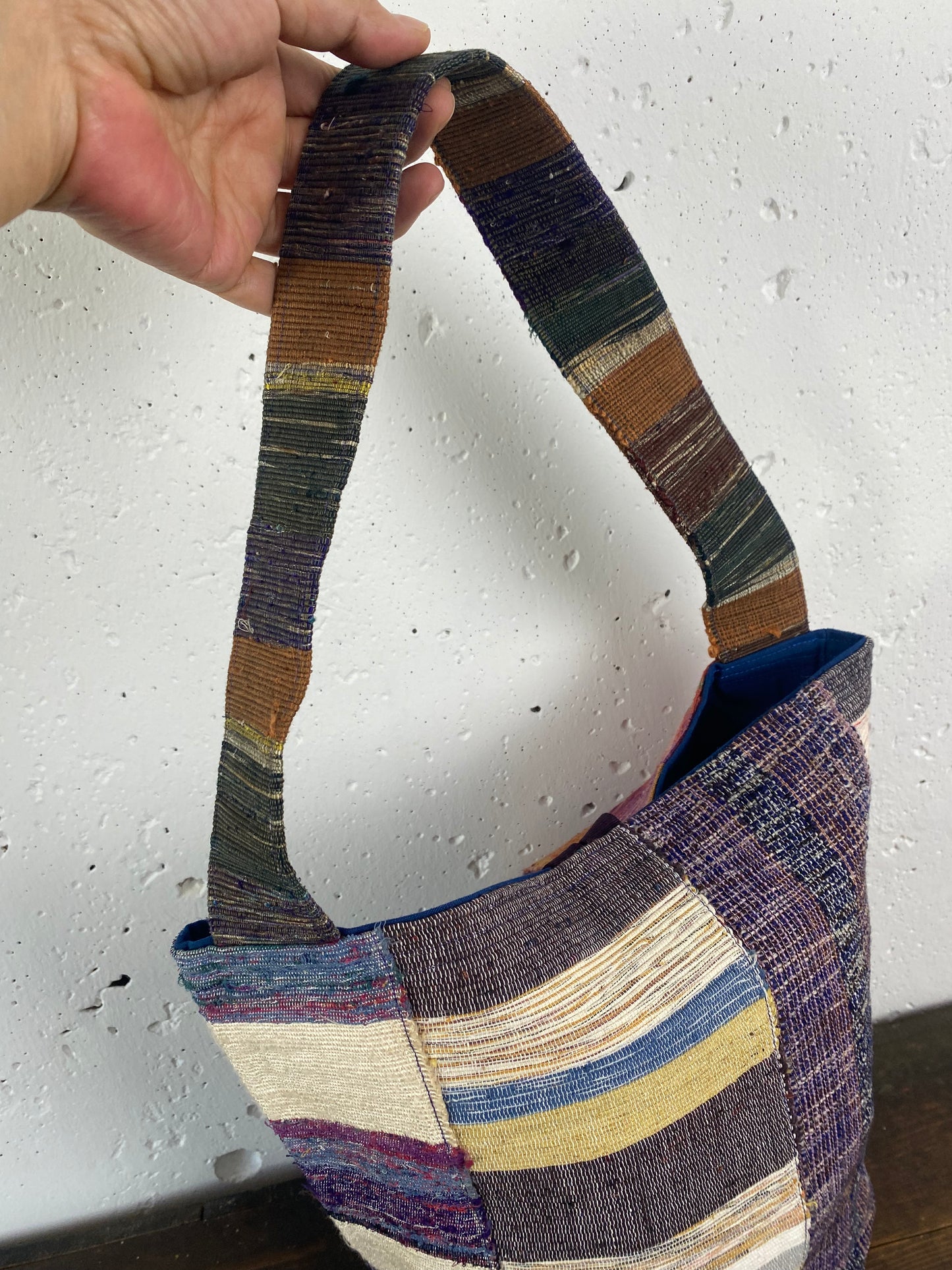 Sakiori Revival – Japanese Handwoven Shoulder Bag