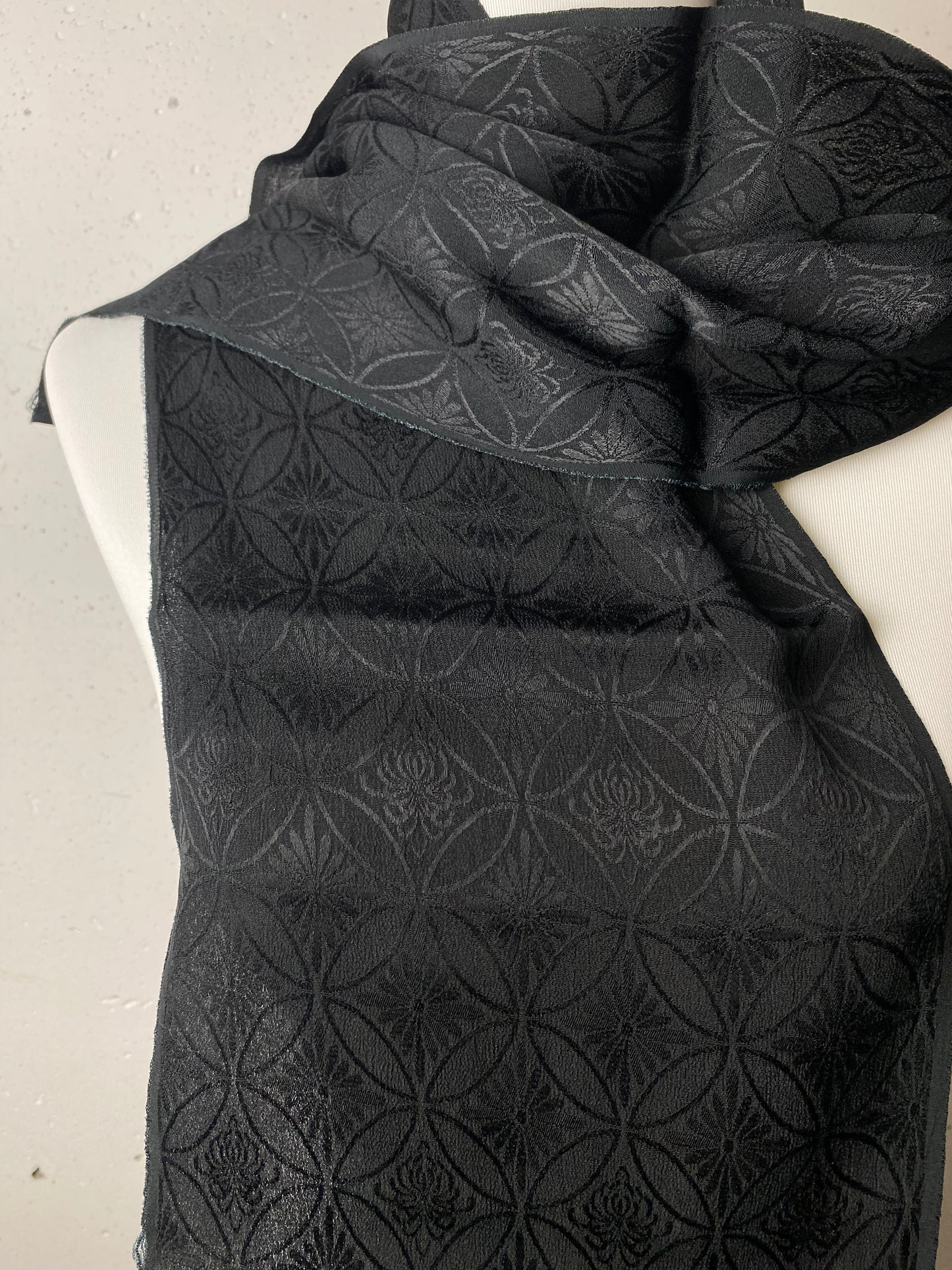 Scarf made from kimono. No4