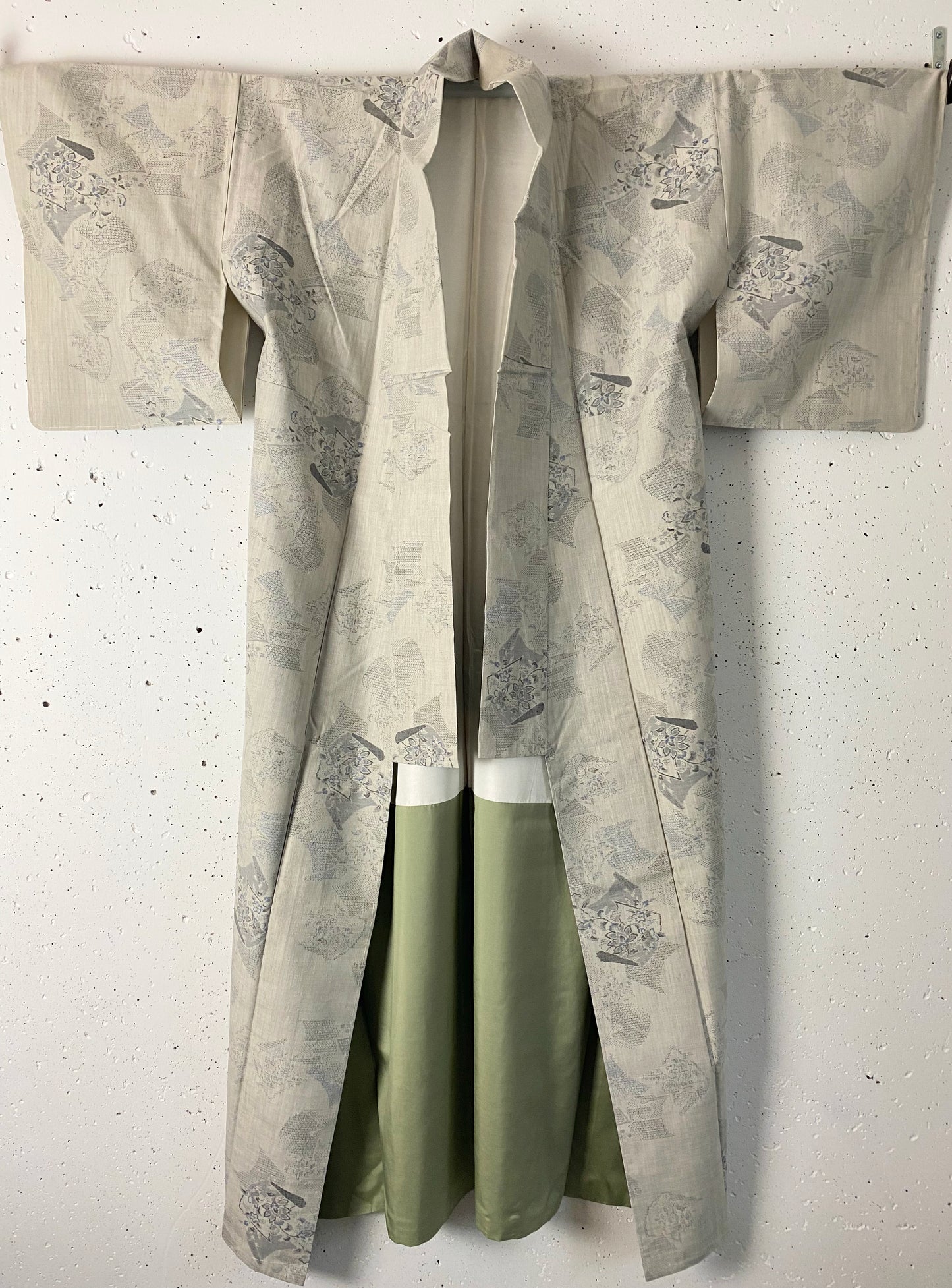 Quality Kimono / grey-YUSHIKIEN