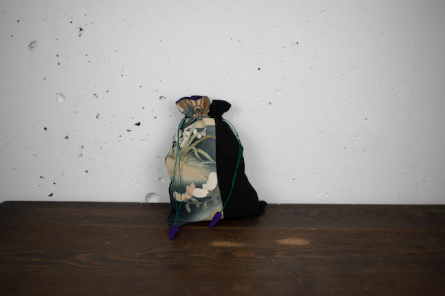One-of-a-Kind Drawstring Bag Made from Vintage Kimono – Handcrafted Elegance