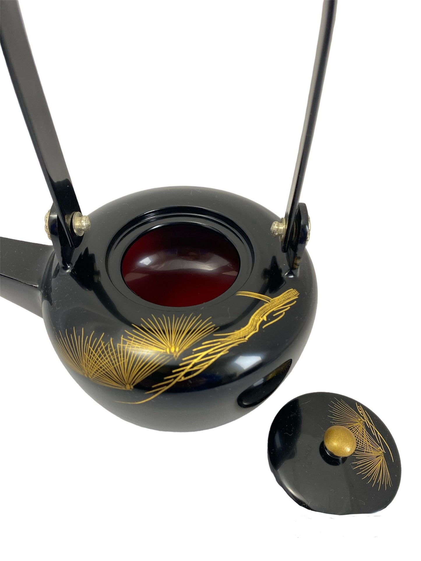 Lacquered sake bottle chokes for holding alcohol at weddings