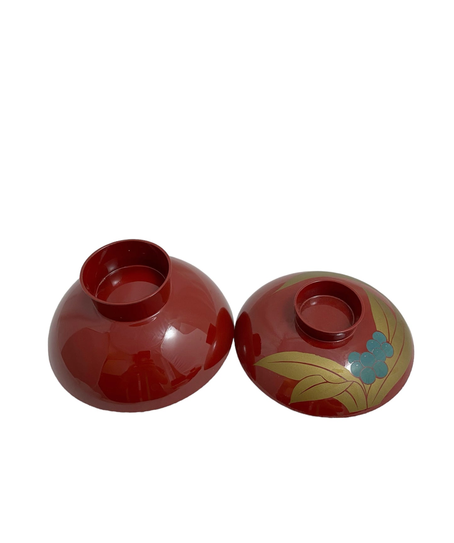 Lacquered bowl blue pattern