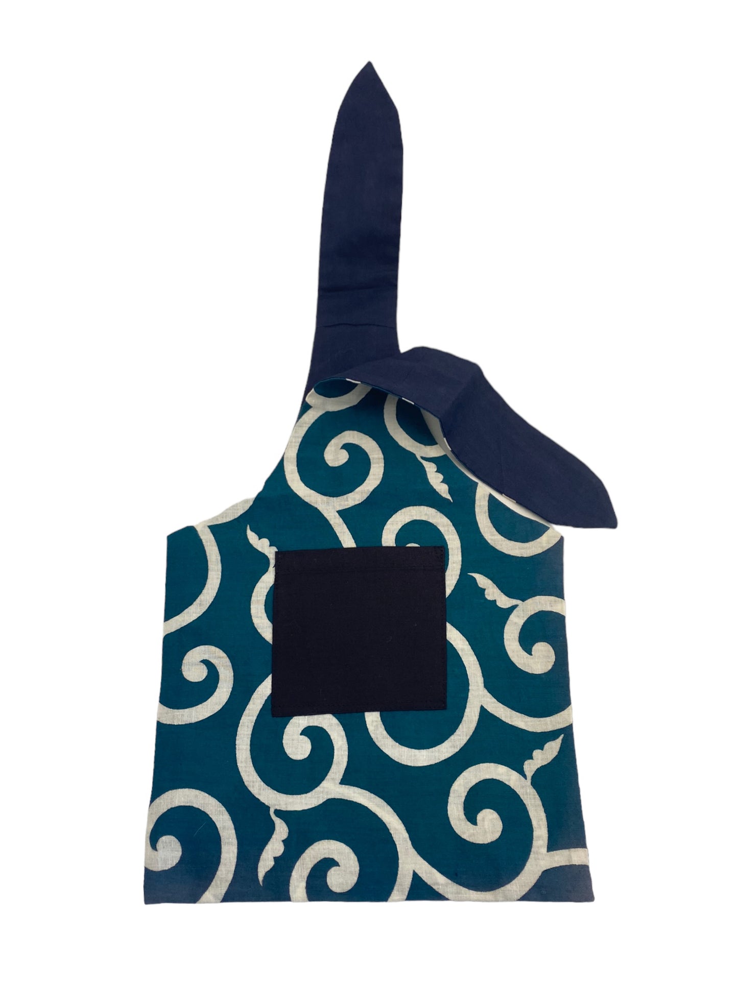 An idea bag that can also be used as a handbag by tying the top part using furoshiki cloth.