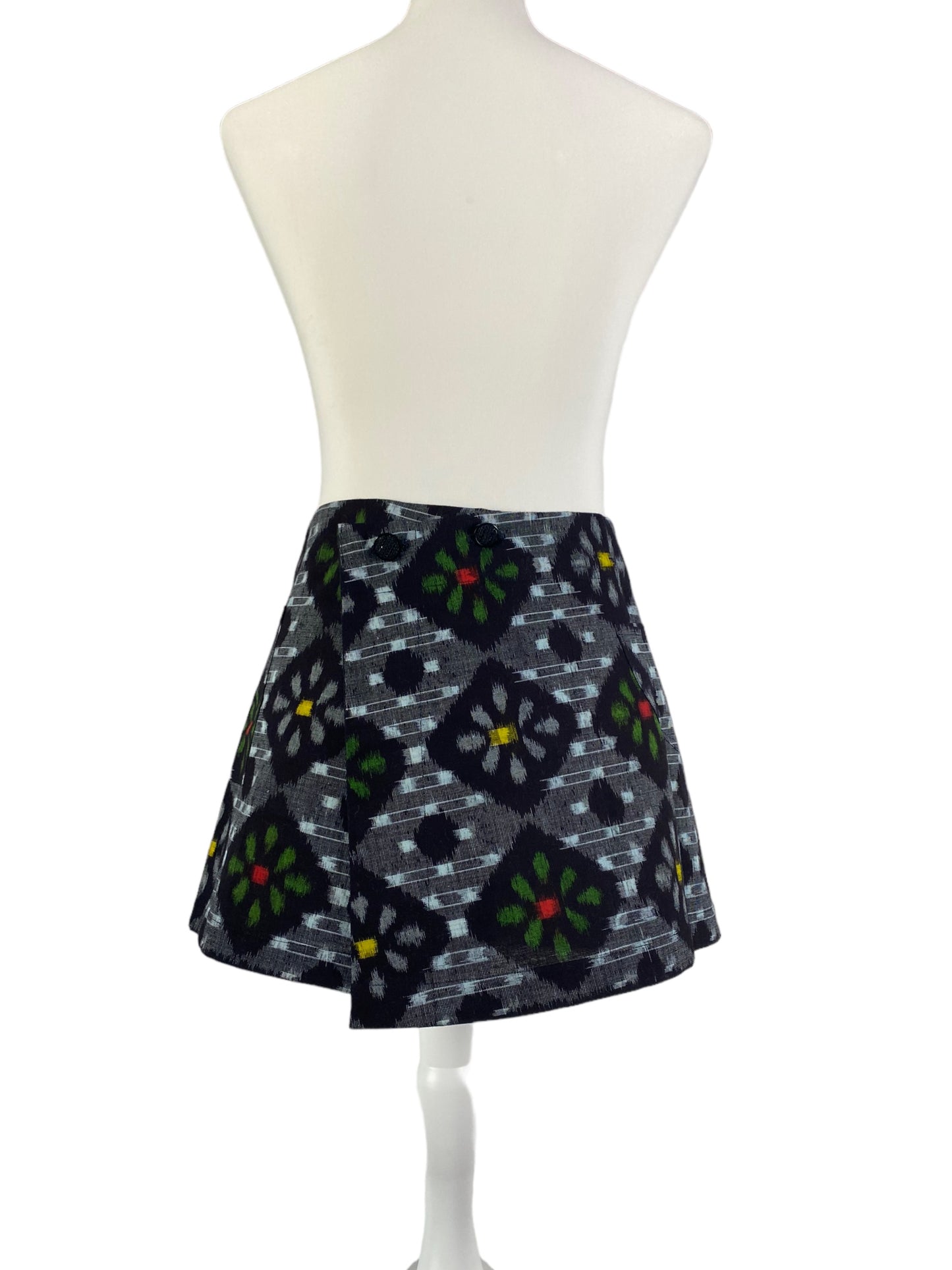 Skirted Japanese aprons