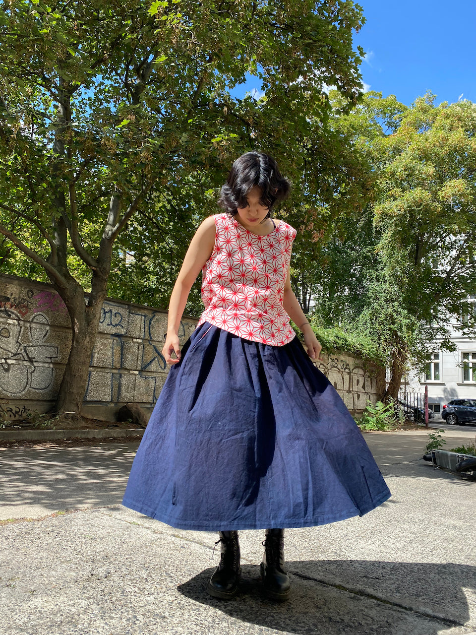Skirt made of indigo-dyed HAKAMO from kendo wear.