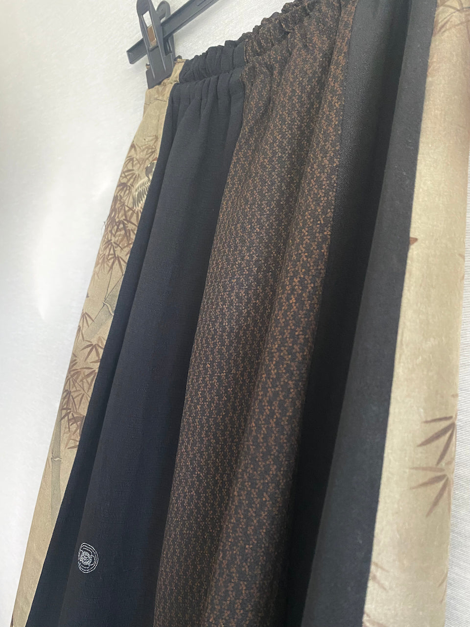 Exquisite Kimono Patchwork Silk Skirt – Unique Japanese Heritage with Family Crest Detail