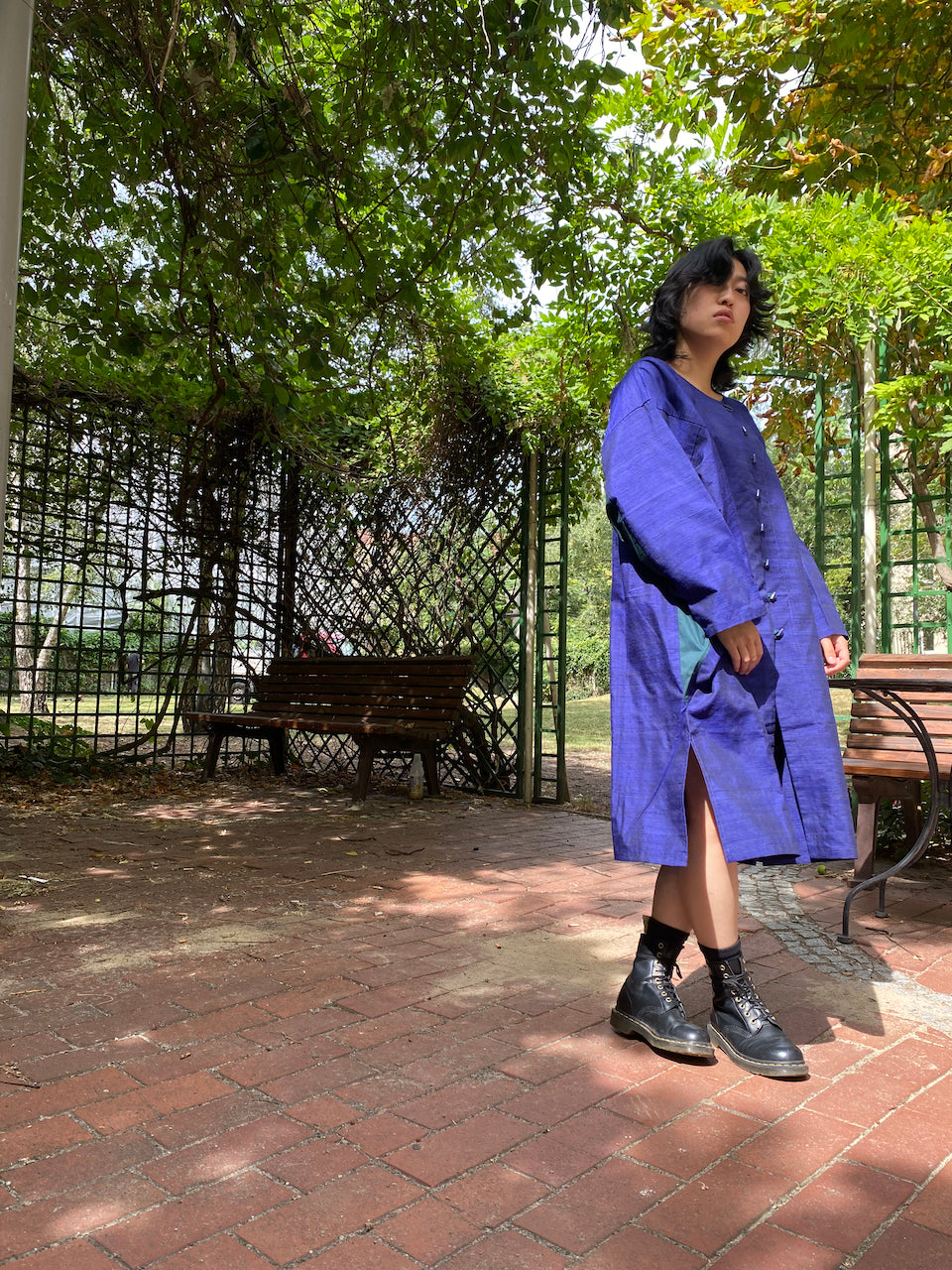 Elegant Navy & Green Silk Kimono Dress – A Timeless Blend of Tradition and Style