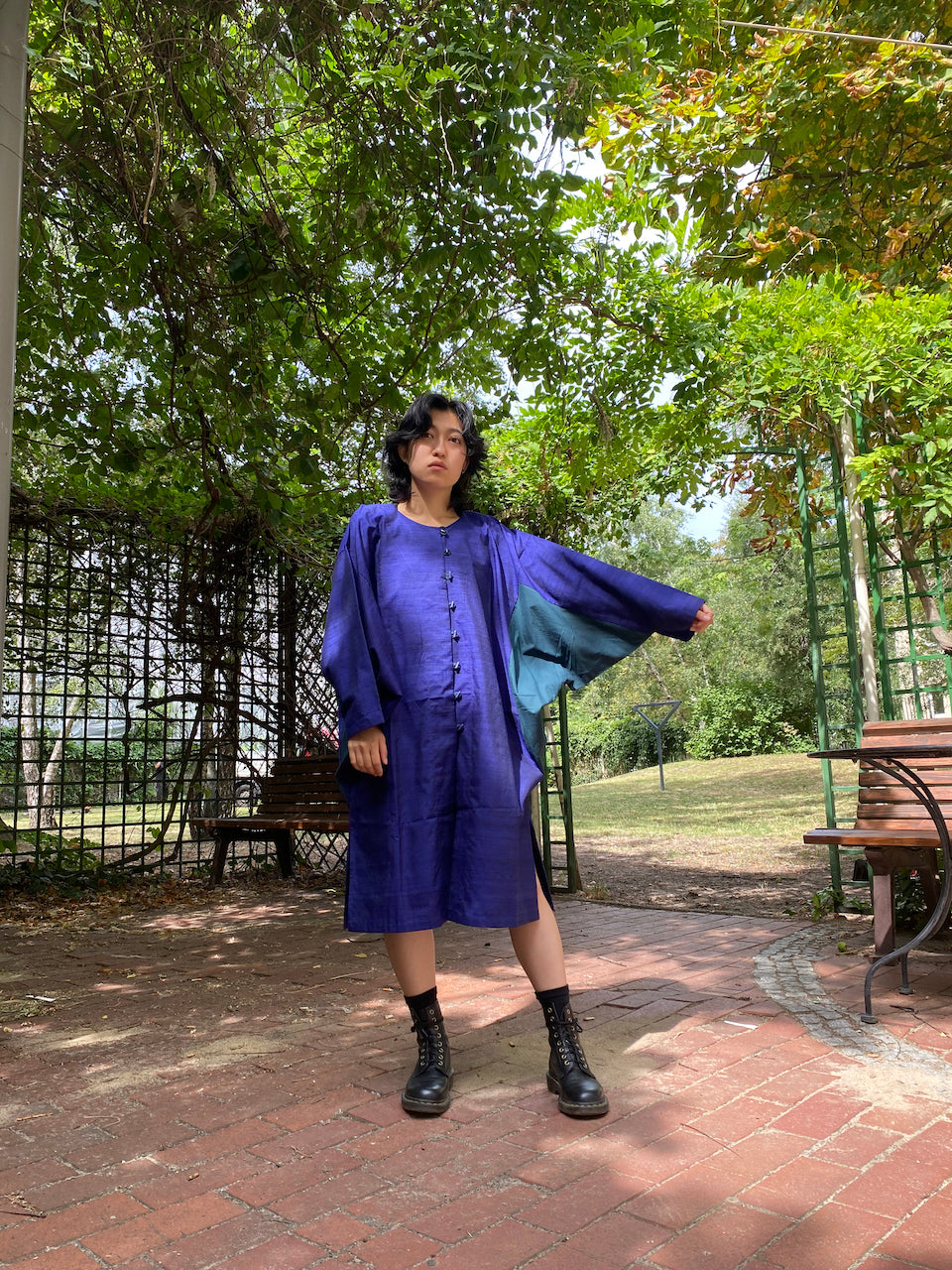 Elegant Navy & Green Silk Kimono Dress – A Timeless Blend of Tradition and Style
