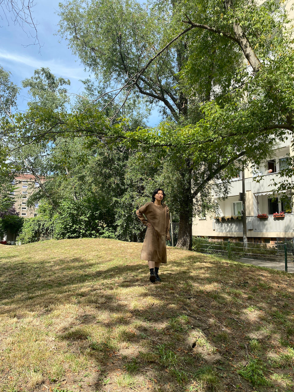 Persimmon Tannin-Dyed Cotton Dress – A Timeless Masterpiece of Japanese Craftsmanship