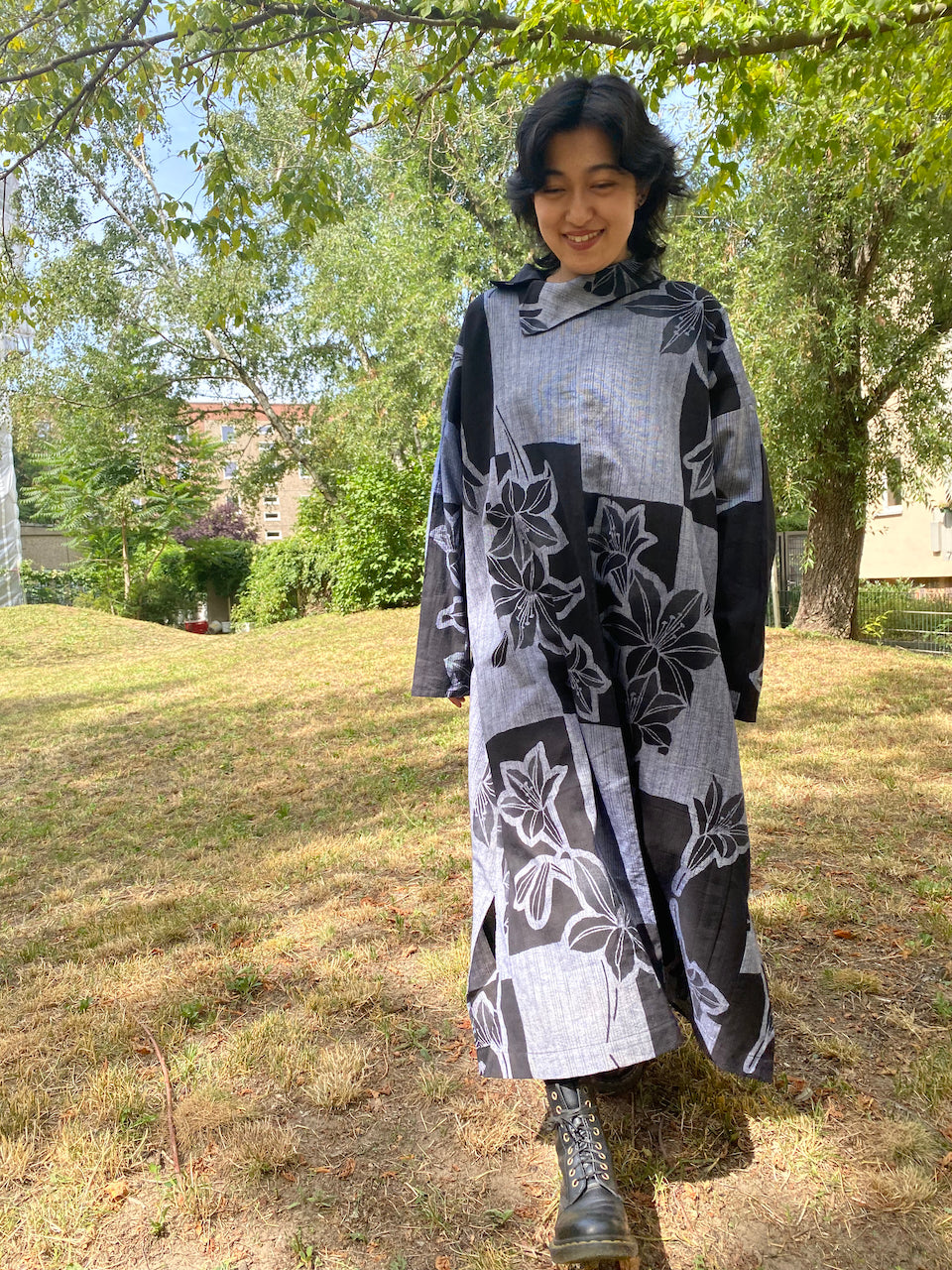 Flower motif dress