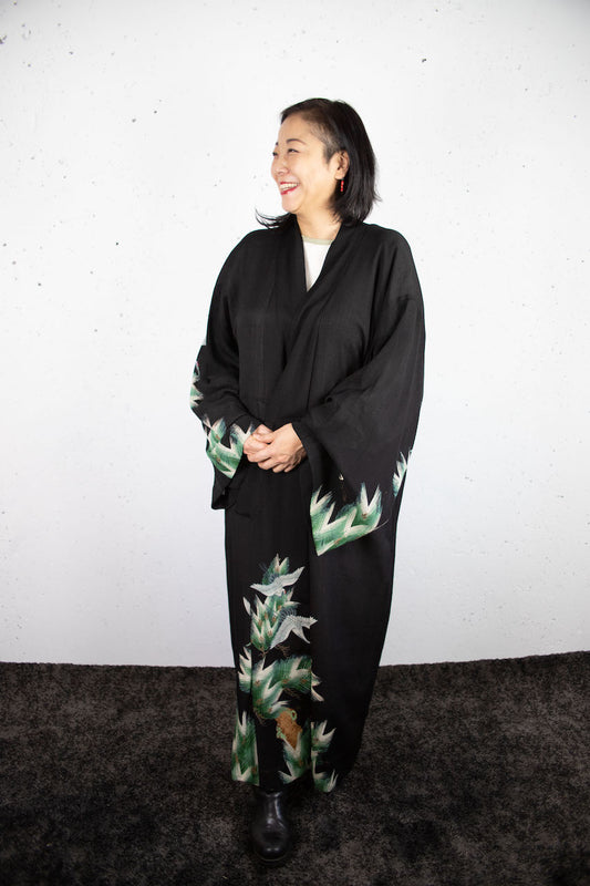 Old Kimono Tomesode coat / Crane pattern
