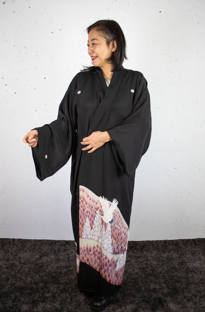 Kimono Tomesode coat / crane pattern on purple ground