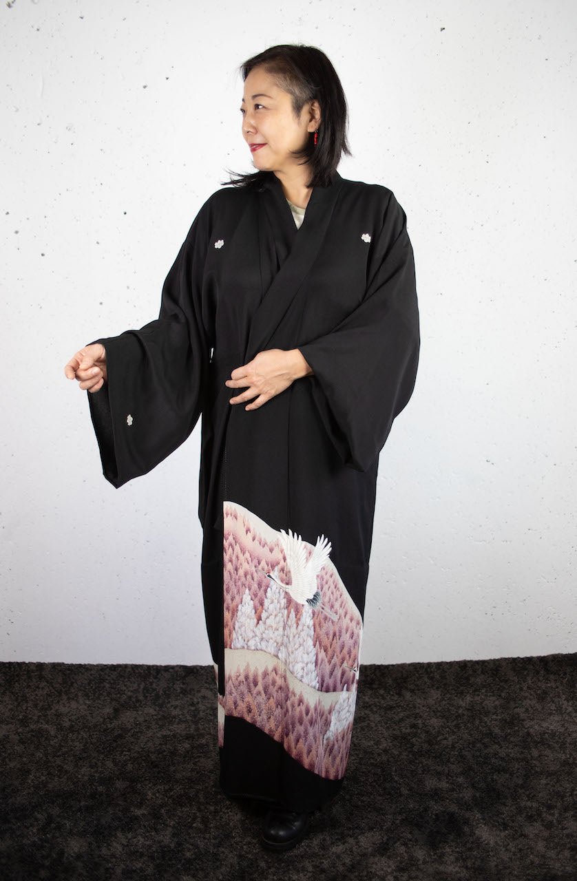 Kimono Tomesode coat / crane pattern on purple ground