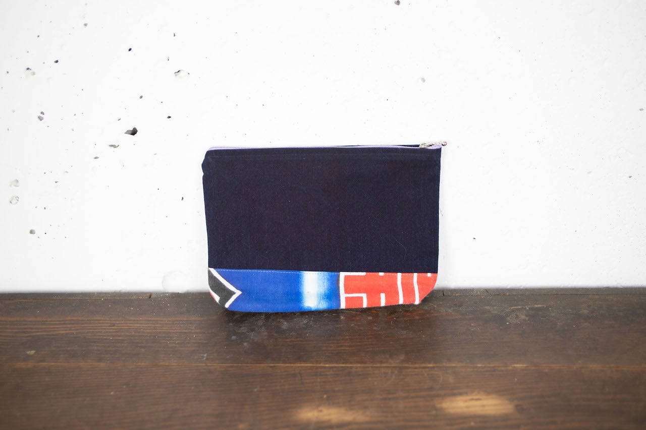 Indigo crossed accessory pouch with bottom 2