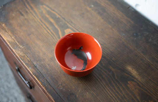 antique Lacquered bowl killifish pattern / めだか塗碗