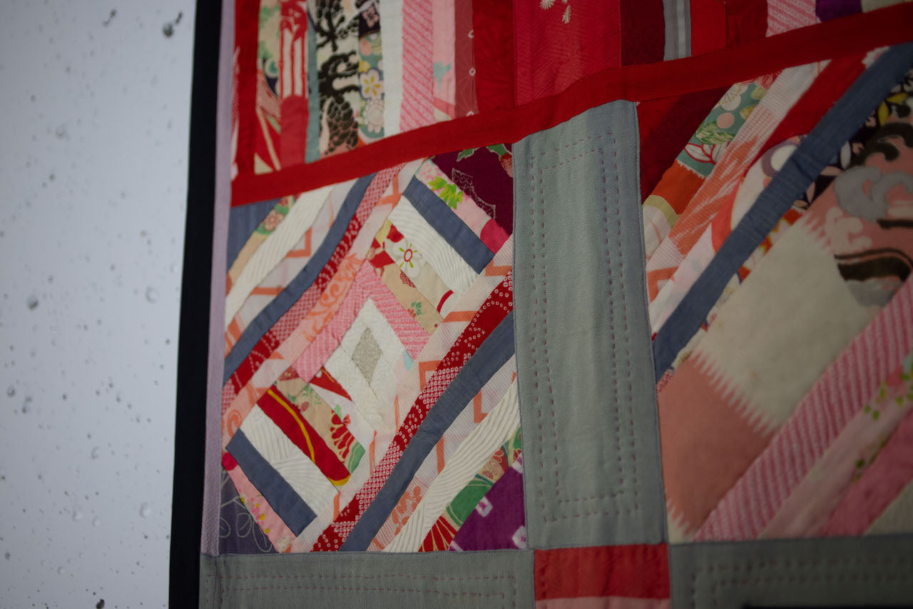 All hand-stitched tapestries made from old clothing(KIMONO)