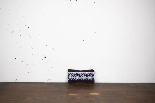 Handmade Patchwork Pouch from Indigo Apron – Traditional Japanese Fabric Zipper Bag | Yumiko Collection | 18cm x 9cm