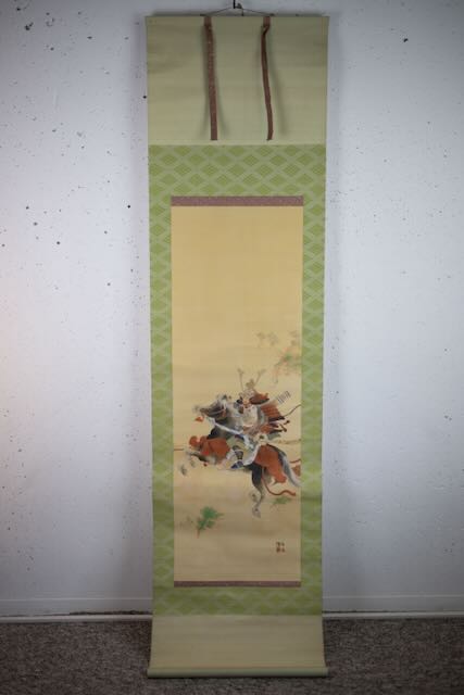 Valiant Samurai on Horseback – Hand-Painted Hanging Scroll on Silk (Taisho–Early Showa Era)