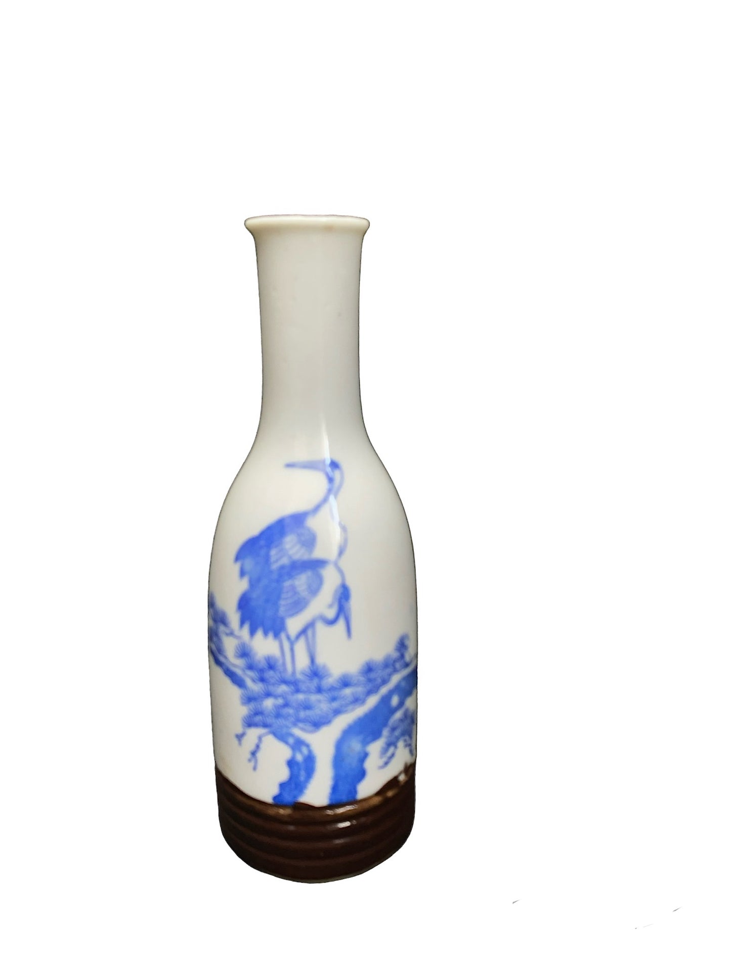 Small sake bottle with crane pattern.