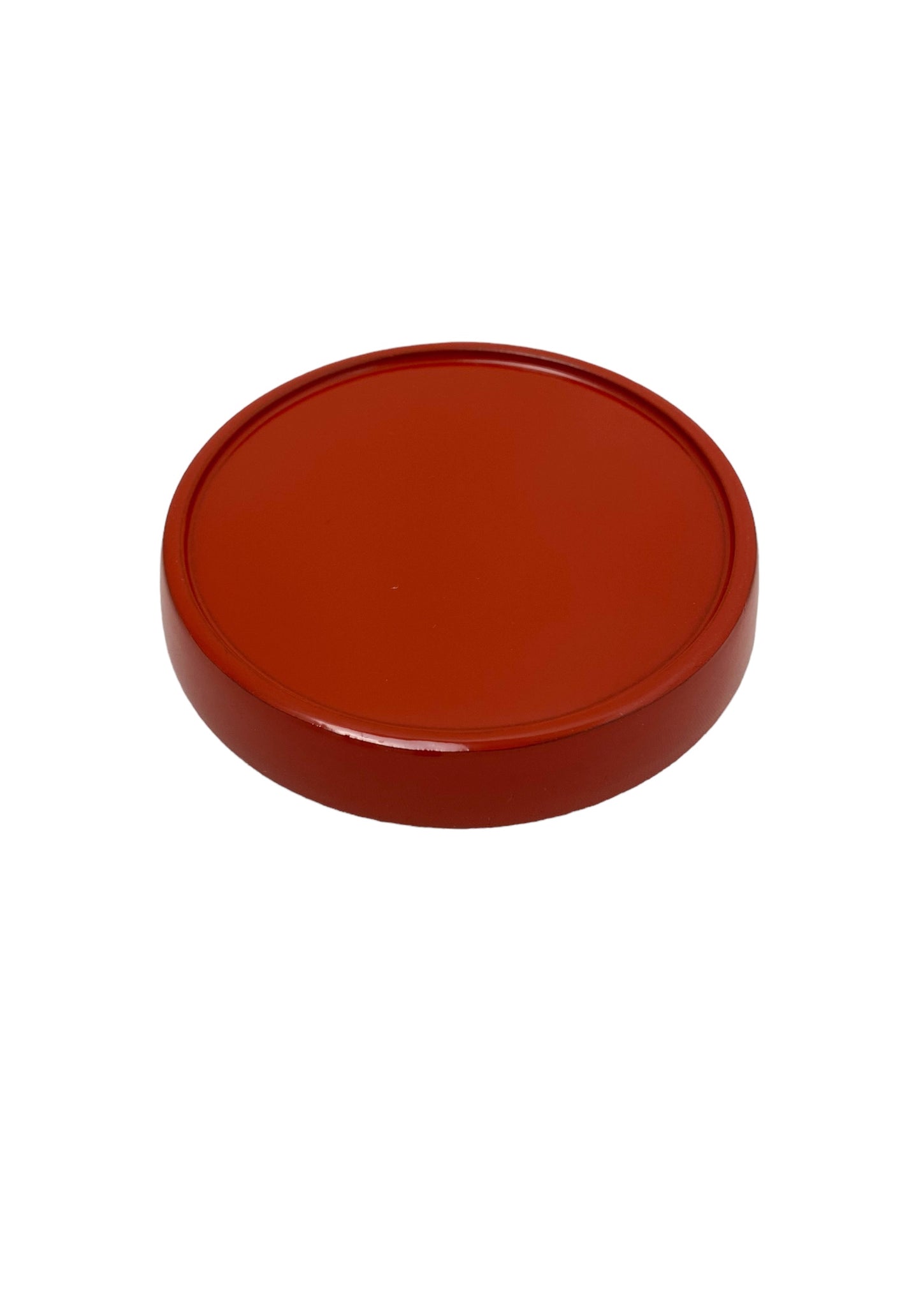 vermilion lacquered plate