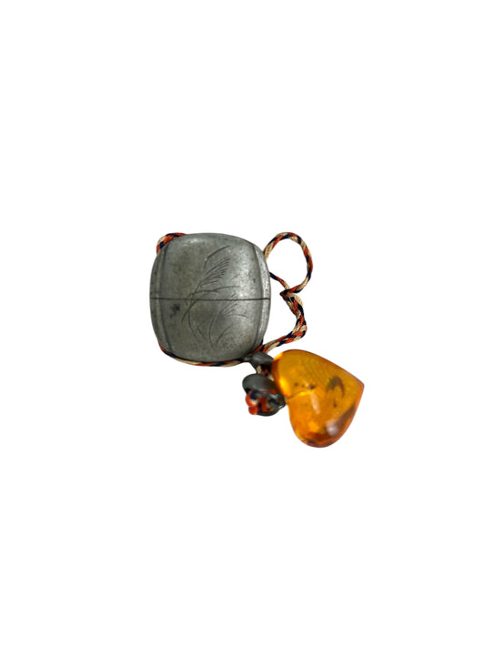 Edo Era Women's (princess) INRÔ  and natural amber NETSUKE